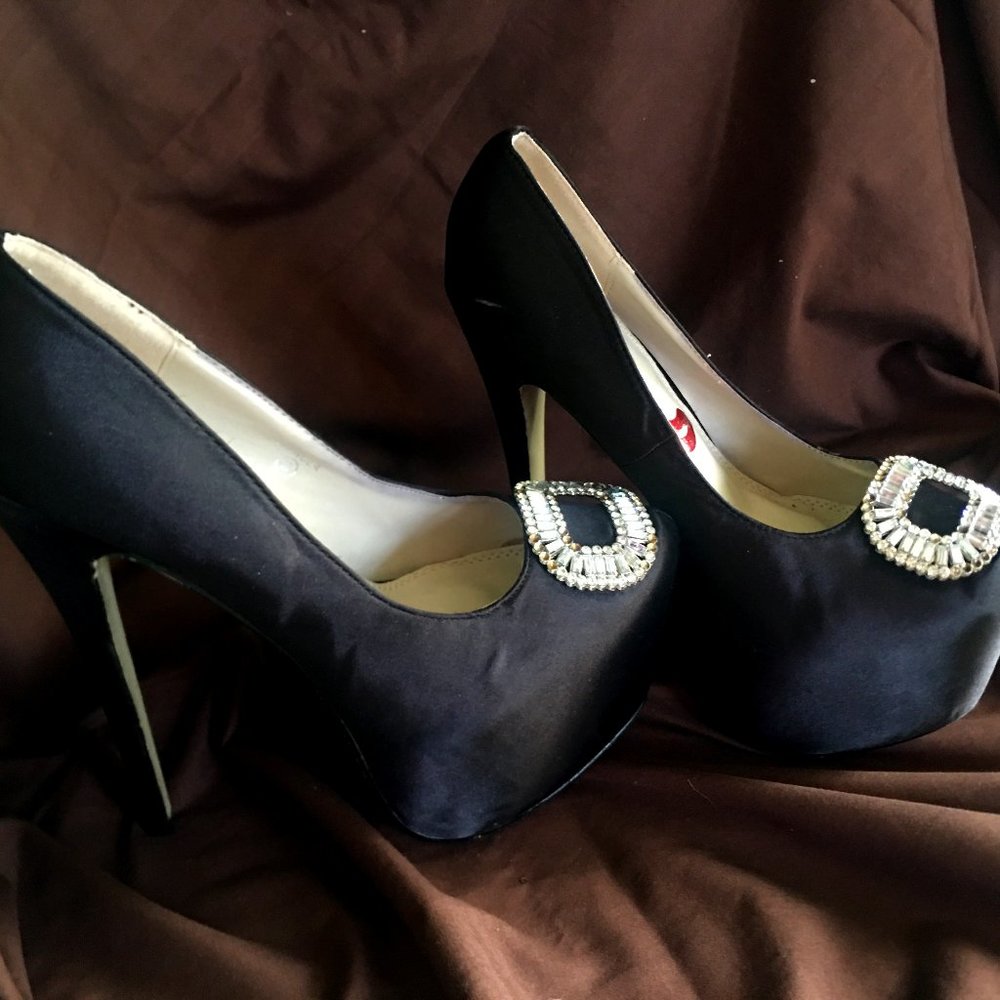 SIZE 10 STILETTO HEELS